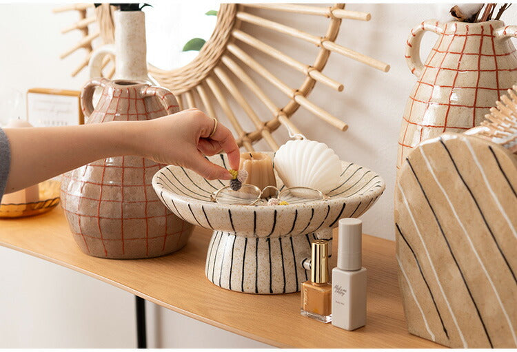 トレイベース CLY-74 東谷 トレー トレイ オブジェ インテリア 雑貨 置物 小物入れ アクセサリートレイ ディスプレイ おしゃれ お洒落 北欧 陶器 セラミック モダン オーナメント 直径26cm(代引不可)