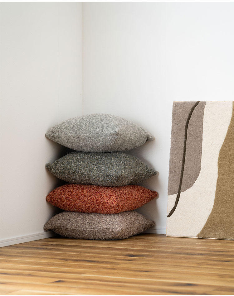 クッション おしゃれ 正方形 ソファ ブークレ生地 くすみカラー 無地 シンプル もこもこ 北欧 モダン 大きめ ベッド ブラウン グレー インテリア おしゃれ 新生活 一人暮らし(代引不可)