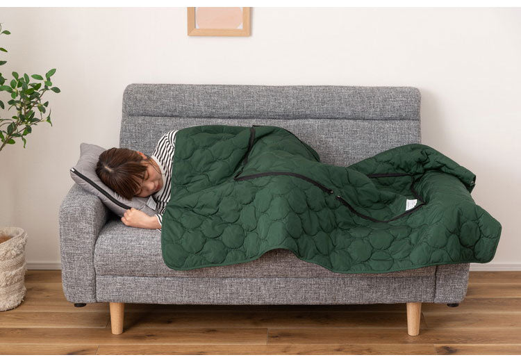 クッションブランケット ブランケット クッションブランケット クッション シンプル 北欧 おしゃれ 折りたたみ コンパクト 2WAY アウトドア キャンプ 防寒 布団 ボア キルティング ファスナー(代引不可)