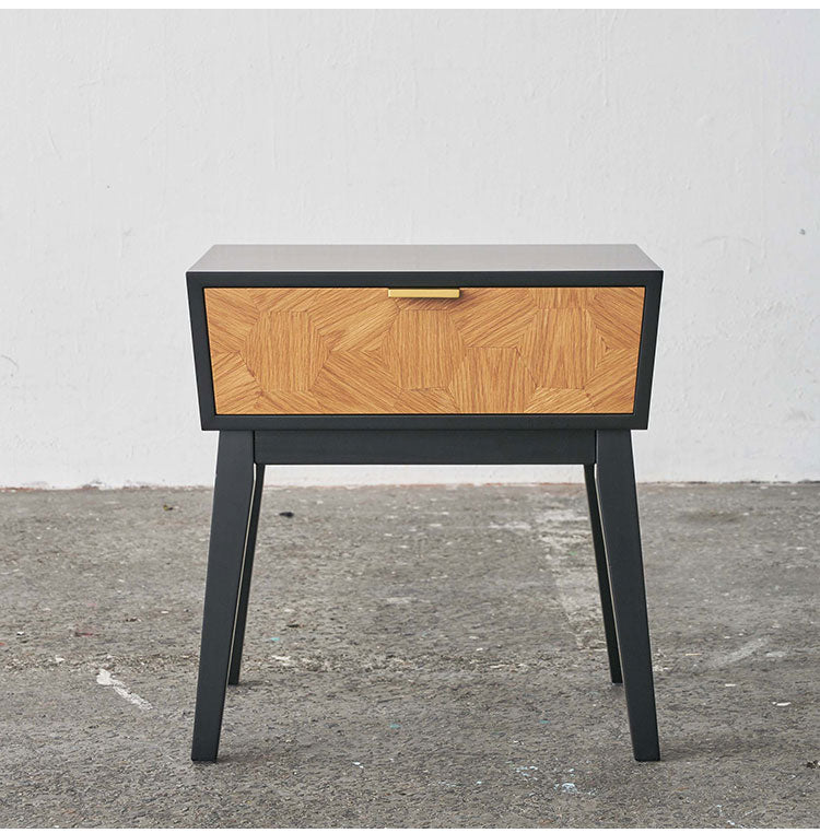 サイドテーブル ナイトテーブル おしゃれ 引き出し付き 収納 木製 コンパクト ベッドサイド ソファサイド モノクロ 韓国インテリア モダン エレガント 白 ホワイト 黒 ブラック 新生活(代引不可)