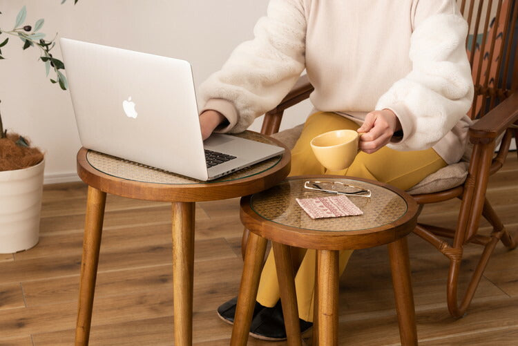 ラウンドガラステーブルS サイドテーブル テーブル ガラステーブル おしゃれ モダン シンプル ラタン 籐 リゾート アジアン ソファ 座椅子 ベッド コンパクト 木製 天然木 ガラス 軽い 軽量(代引不可)