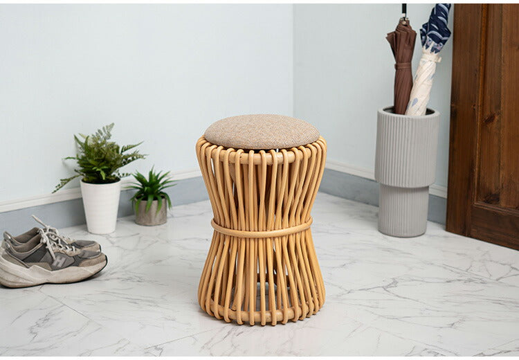 ラウンドスツール GUY-260 東谷 スツール ラタン 籐 円 丸 ラウンド サークル 天然ラタン リゾート 北欧 ナチュラル クッション 高さ40cm 直径30cm 幅30cm 鼓 個性的(代引不可)