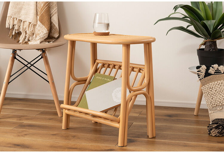 マガジンラック付きサイドテーブル GUY-262 東谷 サイドテーブル 収納 北欧 木製 高さ50cm テーブル 机 ラタン 籐 天然ラタン 軽量 軽い ナチュラル ベージュ リゾート マガジンラック 本棚(代引不可)