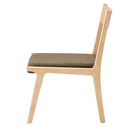 モタ ダイニングチェア チェア チェアー 椅子 イス おしゃれ 単品 完成品 木製 天然木 北欧 座面高 37cm 布地 ファブリック アームレス 肘なし 背もたれ ナチュラル シンプル(代引不可)