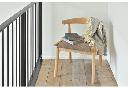 ヘンリー ダイニングチェア HOC-541 東谷 椅子 いす 布張り おしゃれ スタイリッシュ 北欧風 モダン カフェ 一人掛け ヴィンテージ ナチュラル 天然木 木製 ロースタイル 背もたれあり(代引不可)