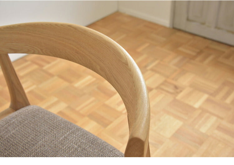 ヘンリー ダイニングチェア HOC-541 東谷 椅子 いす 布張り おしゃれ スタイリッシュ 北欧風 モダン カフェ 一人掛け ヴィンテージ ナチュラル 天然木 木製 ロースタイル 背もたれあり(代引不可)