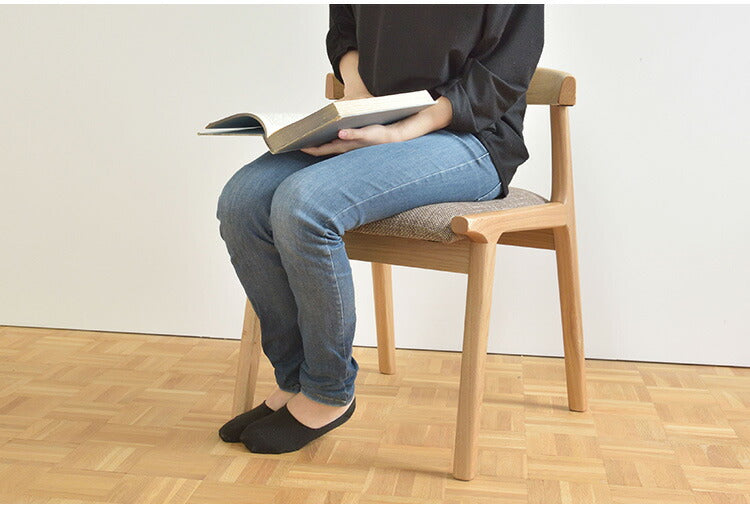 【同色2脚セット】ヘンリー ダイニングチェア HOC-541 東谷 椅子 いす 布張り おしゃれ スタイリッシュ 北欧風 モダン カフェ 一人掛け ヴィンテージ ナチュラル 天然木 木製 ロースタイル 背もたれ(代引不可)