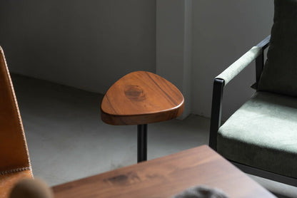 サイドテーブル テーブル おしゃれ 天然木 木製 ナイトテーブル 丸 インダストリアル ヴィンテージ モダン インテリア 北欧モダン シンプル コンパクト 高さ50cm(代引不可)