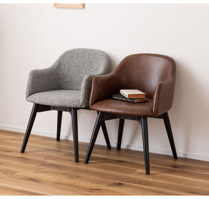 カラメリ チェア ダイニングチェア チェア ダイニング 椅子 イス 黒 天然木 アッシュ レザー モダン シック 北欧 シンプル おしゃれ ウレタン塗装 ナチュラル 茶色 インテリア 省スペース(代引不可)