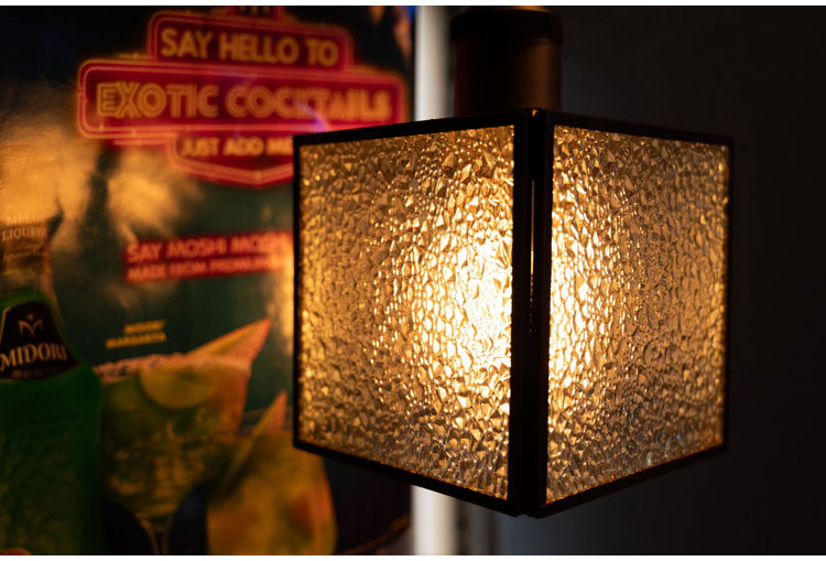 ステンドグラスライト ガラス スチール ペンダントライト 照明 シンプル 一灯 おしゃれ 北欧 かわいい インテリア リビング ダイニング 寝室 吊り下げ シンプル キッチン(代引不可)