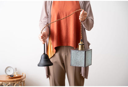 ステンドグラスライト ガラス スチール ペンダントライト 照明 シンプル 一灯 おしゃれ 北欧 かわいい インテリア リビング ダイニング 寝室 吊り下げ シンプル キッチン(代引不可)