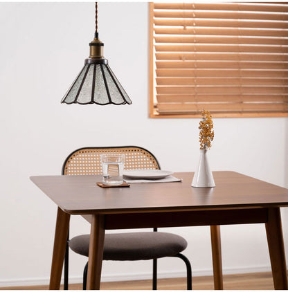 ステンドグラスライト ガラス スチール ペンダントライト 照明 シンプル 一灯 おしゃれ 北欧 かわいい インテリア リビング ダイニング 寝室 吊り下げ シンプル キッチン(代引不可)