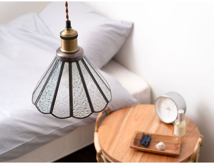 ステンドグラスライト ガラス スチール ペンダントライト 照明 シンプル 一灯 おしゃれ 北欧 かわいい インテリア リビング ダイニング 寝室 吊り下げ シンプル キッチン(代引不可)