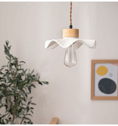 ライト 照明 ライト LED対応 天然木 陶器 吊り下げ式 ペンダントライト リビング キッチン おしゃれ レトロ ダイニング 寝室 カフェ 天井照明 ホワイト 白 シンプル 長さ調節(代引不可)