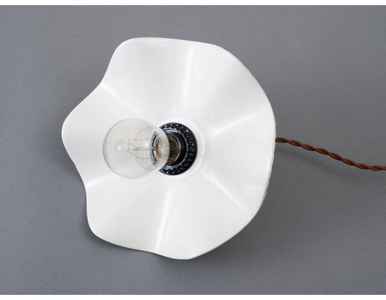 ライト 照明 ライト LED対応 天然木 陶器 吊り下げ式 ペンダントライト リビング キッチン おしゃれ レトロ ダイニング 寝室 カフェ 天井照明 ホワイト 白 シンプル 長さ調節(代引不可)