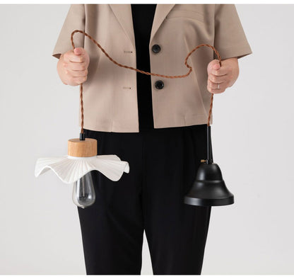 ライト 照明 ライト LED対応 天然木 陶器 吊り下げ式 ペンダントライト リビング キッチン おしゃれ レトロ ダイニング 寝室 カフェ 天井照明 ホワイト 白 シンプル 長さ調節(代引不可)