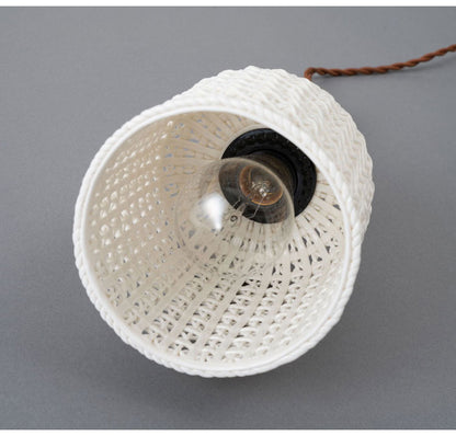 ライト 照明 ライト LED対応 天然木 陶器 吊り下げ式 ペンダントライト リビング キッチン おしゃれ レトロ ダイニング 寝室 カフェ 天井照明 ホワイト 白 シンプル 長さ調節(代引不可)