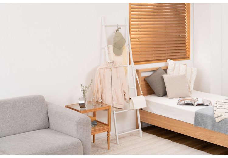 ラダーハンガー MIP-17 東谷 ハンガーラック スリム コンパクト シンプル 組立式 黒 白 ブラック ホワイト 収納 衣類 スタイリッシュ インテリア ディスプレイ 見せる収納 おしゃれ 一人暮らし(代引不可)