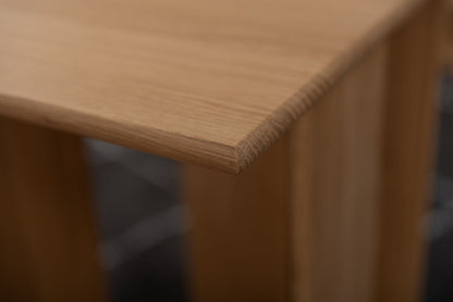 サイドテーブル 木製サイドテーブル ナイトテーブル おしゃれ オーク 無垢材 ナチュラル 天然木 北欧 モダン シンプル 収納 マガジンラック 寝室 ソファサイド ベッドサイド(代引不可)