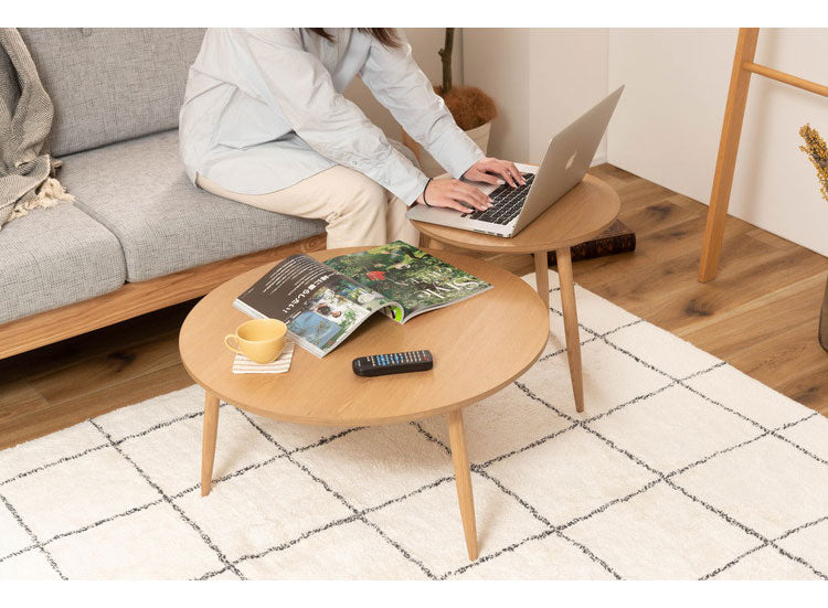 サイドテーブル 幅70cm 3本脚 円形 ラウンド ネストテーブル テーブル コンパクト シンプル ナチュラル 北欧 かわいい おしゃれ 丸型 ラウンド 木製 天然木 一人暮らし ソファ(代引不可)
