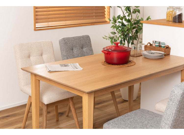 ダイニングテーブル 幅135cm 4人掛け 長方形 4人用 テーブル 食卓 北欧 おしゃれ シンプル ナチュラル 木製 天然木 省スペース かわいい 木目調 新生活(代引不可)