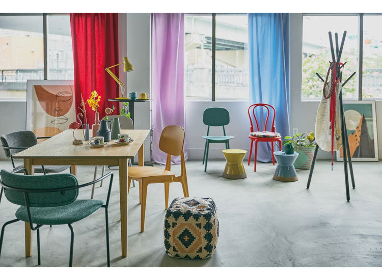 ダイニングテーブル 幅135cm 4人掛け 長方形 4人用 テーブル 食卓 北欧 おしゃれ シンプル ナチュラル 木製 天然木 省スペース かわいい 木目調 新生活(代引不可)