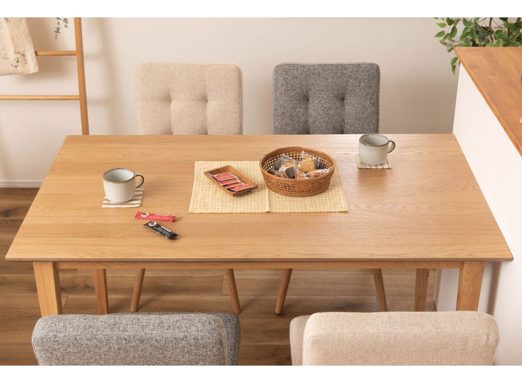 ダイニングテーブル 幅135cm 4人掛け 長方形 4人用 テーブル 食卓 北欧 おしゃれ シンプル ナチュラル 木製 天然木 省スペース かわいい 木目調 新生活(代引不可)