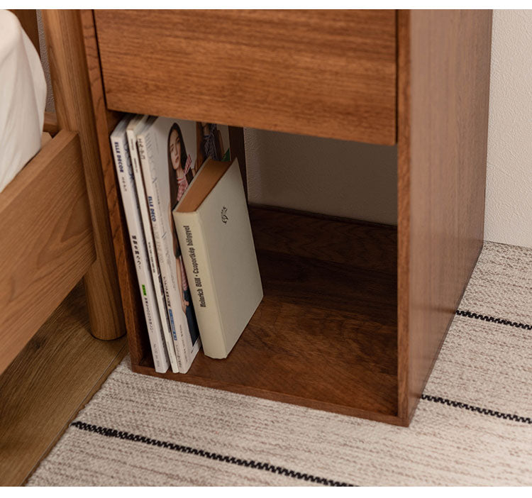 サイドチェスト ベッドサイド ソファサイド チェスト ナイトテーブル 収納 引き出し シンプル 北欧 おしゃれ かわいい ブックスタンド コンパクト 木製 天然木 見せる収納 隠す収納(代引不可)