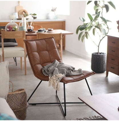 ソフトレザー レザー調 フロアチェア 椅子 イス チェア アイアン脚 レトロ カフェインテリア モダンデザイン デザイナーズ家具風 キャメル ブラウン リクライニングチェア(代引不可)