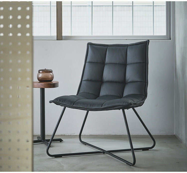 ソフトレザー レザー調 フロアチェア 椅子 イス チェア アイアン脚 レトロ カフェインテリア モダンデザイン デザイナーズ家具風 キャメル ブラウン リクライニングチェア(代引不可)