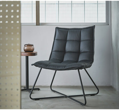 ソフトレザー レザー調 フロアチェア 椅子 イス チェア アイアン脚 レトロ カフェインテリア モダンデザイン デザイナーズ家具風 キャメル ブラウン リクライニングチェア(代引不可)