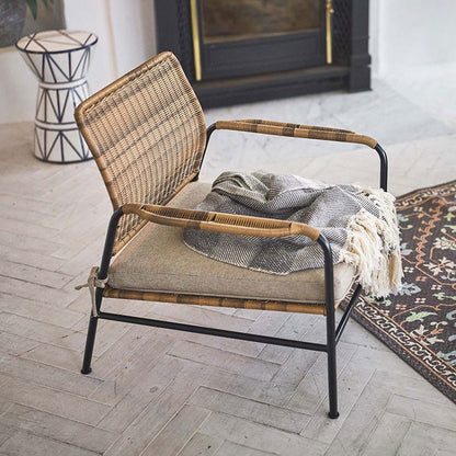 パーソナルチェア チェア チェアー 椅子 イス おしゃれ 布地 ファブリック スチール クッション ベージュ ゆったり スチール 背もたれ アームレスト 肘掛け 肘付き シンプル 通気性(代引不可)