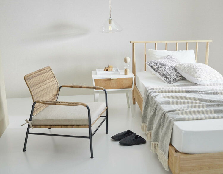 パーソナルチェア チェア チェアー 椅子 イス おしゃれ 布地 ファブリック スチール クッション ベージュ ゆったり スチール 背もたれ アームレスト 肘掛け 肘付き シンプル 通気性(代引不可)