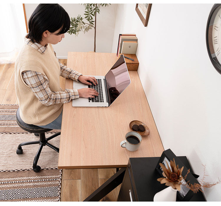 デスク 幅120cm パソコンデスク 学習机 勉強机 机 おしゃれ 木目調 ナチュラル スチール脚 オフィスデスク シンプルデスク テーブル 在宅勤務 テレワーク リモートワーク アジャスター(代引不可)