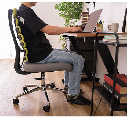 オフィスチェア 昇降式 デスクチェア 回転式 キャスター付 パソコンチェア 書斎 イス 椅子 PCチェア おしゃれ かわいい 北欧 回転チェア ワークチェア(代引不可)