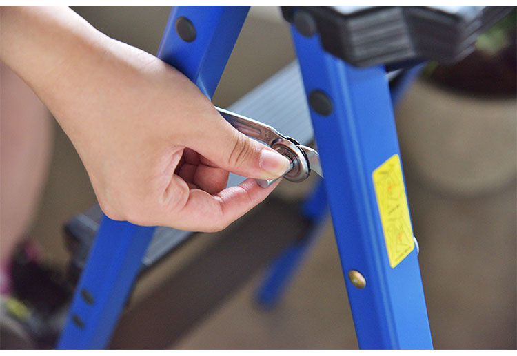 脚立 踏み台 作業台 足場 1段 ステップ スツール 折りたたみ式 折り畳み おしゃれ アルミ アウトドア BBQ バーベキュー キャンプ ガーデン 庭 掃除 アメリカン ビビット(代引不可)