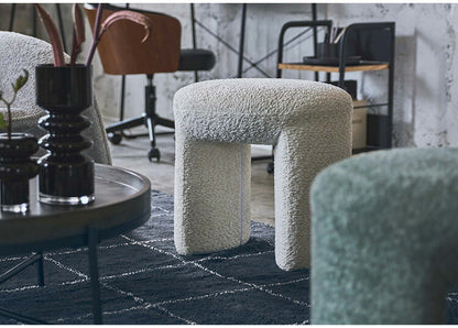 スツール PC-820 東谷 スツール 丸椅子 ラウンド チェア イス 腰掛 円形 ブークレ生地 背もたれなし アームレス シンプル 無地 おしゃれ オットマン 1人掛け 簡易椅子 来客 サイドテーブル(代引不可)