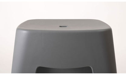 ペポ スツール スツール スタッキング スタッキングスツール 椅子 イス いす プラスチック お手入れ簡単 シンプル コンパクト 省スペース モダン 予備椅子 来客用 おしゃれ ブラック グレー(代引不可)