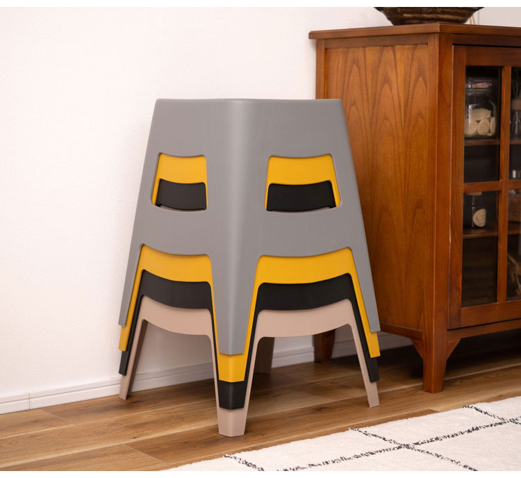 ペポ スツール スツール スタッキング スタッキングスツール 椅子 イス いす プラスチック お手入れ簡単 シンプル コンパクト 省スペース モダン 予備椅子 来客用 おしゃれ ブラック グレー(代引不可)