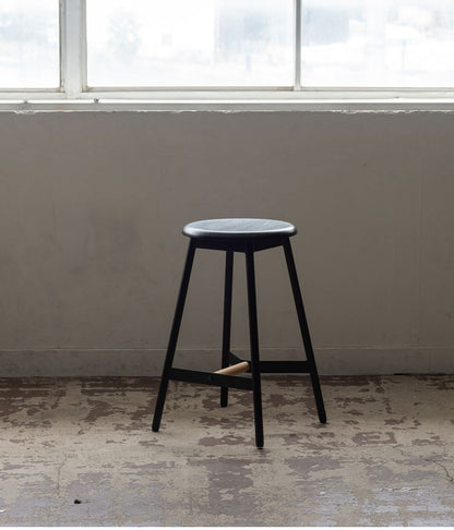 ハイスツール 高さ64cm チェア カウンターチェア 天然木 スチール ブラック シンプル デザイン 個性的 おしゃれ 北欧 インテリア かわいい リビング ダイニング 円形 丸型 モダン 木製 ラウンド(代引不可)