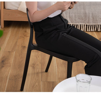 ダイニングチェア 軽量 4kg 椅子 ダイニング リビング 食卓 曲線 個性的 おしゃれ カフェ ポリプロピレン 持ち運び スタッキング可能 収納 お手入れ簡単(代引不可)