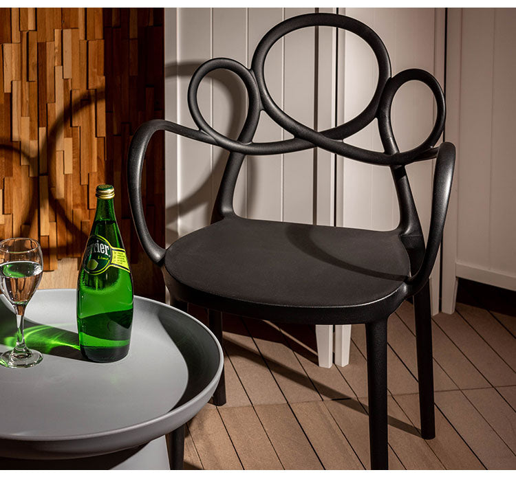 チェア 軽量 肘置き 肘あり ダイニングチェア 椅子 ダイニング リビング 食卓 曲線 個性的 おしゃれ 北欧 肘付き カフェ ポリプロピレン 持ち運び スタッキング可能 収納 お手入れ簡単(代引不可)