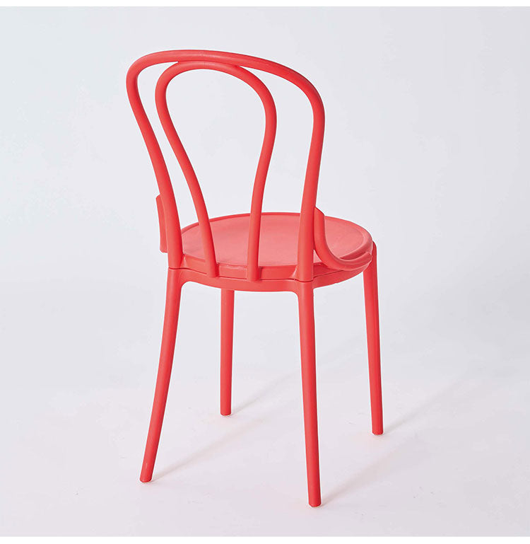 ダイニングチェア おしゃれ 北欧 アンティーク 椅子 チェアー イス プラスチック アームレス 肘なし 肘掛けなし ガーデン 庭 バルコニー モダン シンプル 韓国インテリア 新生活(代引不可)