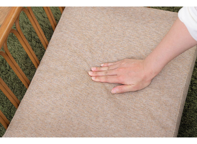 ペットベッド ラタン 藤 おしゃれ 軽量 ベッド ペット 犬 猫 うさぎ 軽い ラタン 藤 シンプル クッション付き 取り外し 個体差 布地 ファブリック 幅60cm インテリア(代引不可)