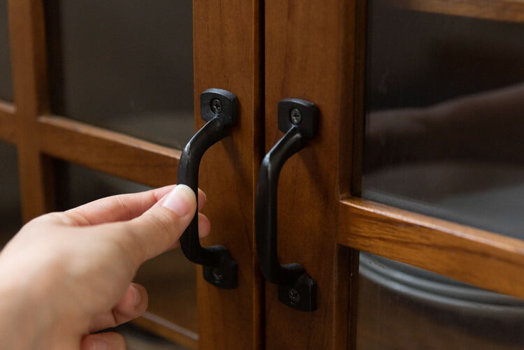 キャビネット ミンディ材 天然木 アンティーク スリム 省スペース 小さめ 黒アイアン ブラウン 収納 扉付き 棚付き ガラス扉 おしゃれ 模様替え(代引不可)