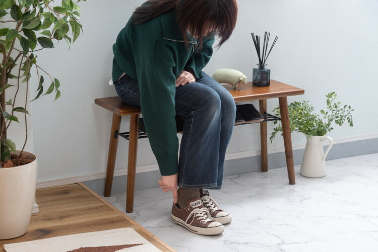 ベンチ 北欧 おしゃれ ナチュラル チェア 天然木 コンパクト 省スペース アイアン インダストリアル プランタースタンド ダイニングベンチ シューズラック 棚板付き 収納 ミンディ(代引不可)