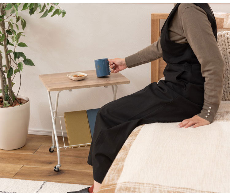 フォールディングサイドテーブル 折りたたみ式テーブル テーブル フォールディング キャスター付き 収納 飾り棚 移動 転がる おしゃれ 木目調 スチール 高さ47cm キッチン 作業デスク シンプル(代引不可)