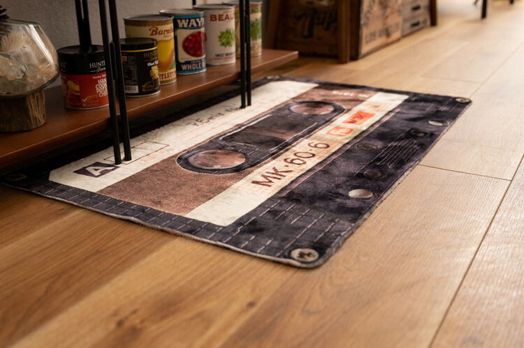 ラグ 50×80cm マット 長方形 カセットテープ おしゃれ 玄関 リビング 滑り止め かわいい 四角 子供部屋 個性的 シンプル 新生活(代引不可)