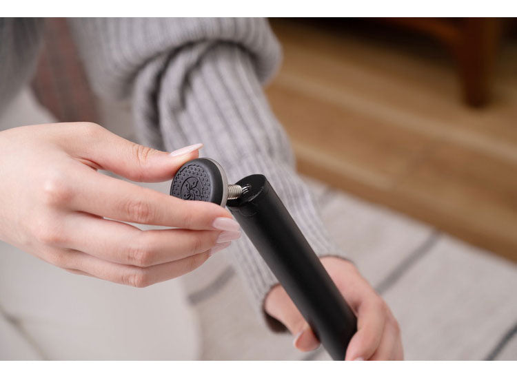 ソファ 1人掛け チェック柄 1人用 スチール パイプチェア おしゃれ 黒 ブラック 木肘 アーム付き 肘付き 肘掛け付き コンパクト レトロ 北欧 新生活(代引不可)