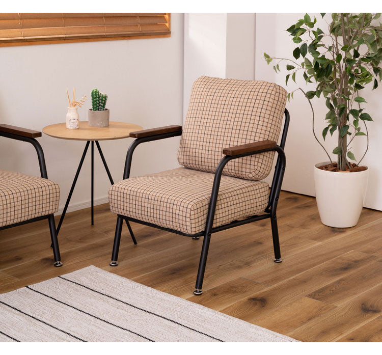 ソファ 1人掛け チェック柄 1人用 スチール パイプチェア おしゃれ 黒 ブラック 木肘 アーム付き 肘付き 肘掛け付き コンパクト レトロ 北欧 新生活(代引不可)